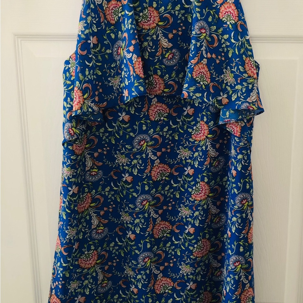 BCBGirls Blue Floral Ruffled Sheath Dress Botanical Motif Resort Wear Y2K Vibe